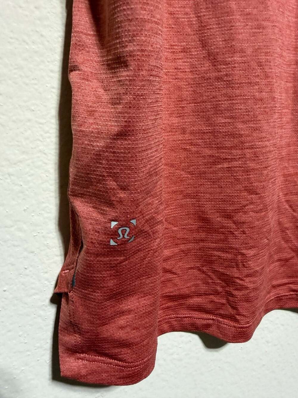 Lululemon Metal Vent Tech Sleeveless Muscle Tank - Picture 3 of 3